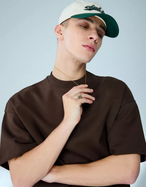 BERSHKA RELAXED FIT ESSENTIAL T-SHIRT - BROWN